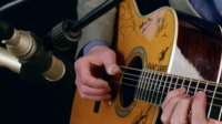 Microfoonplaatsing bij gitaaropnames Microfoonplaatsing bij gitaaropnames